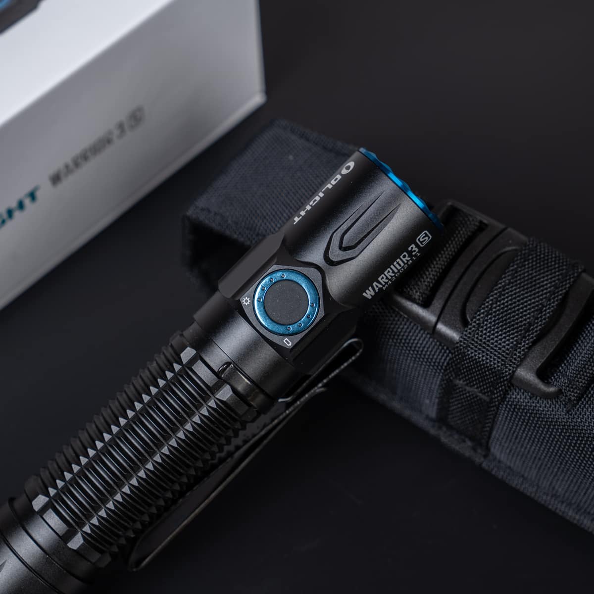 Den pin Olight Warrior 3S