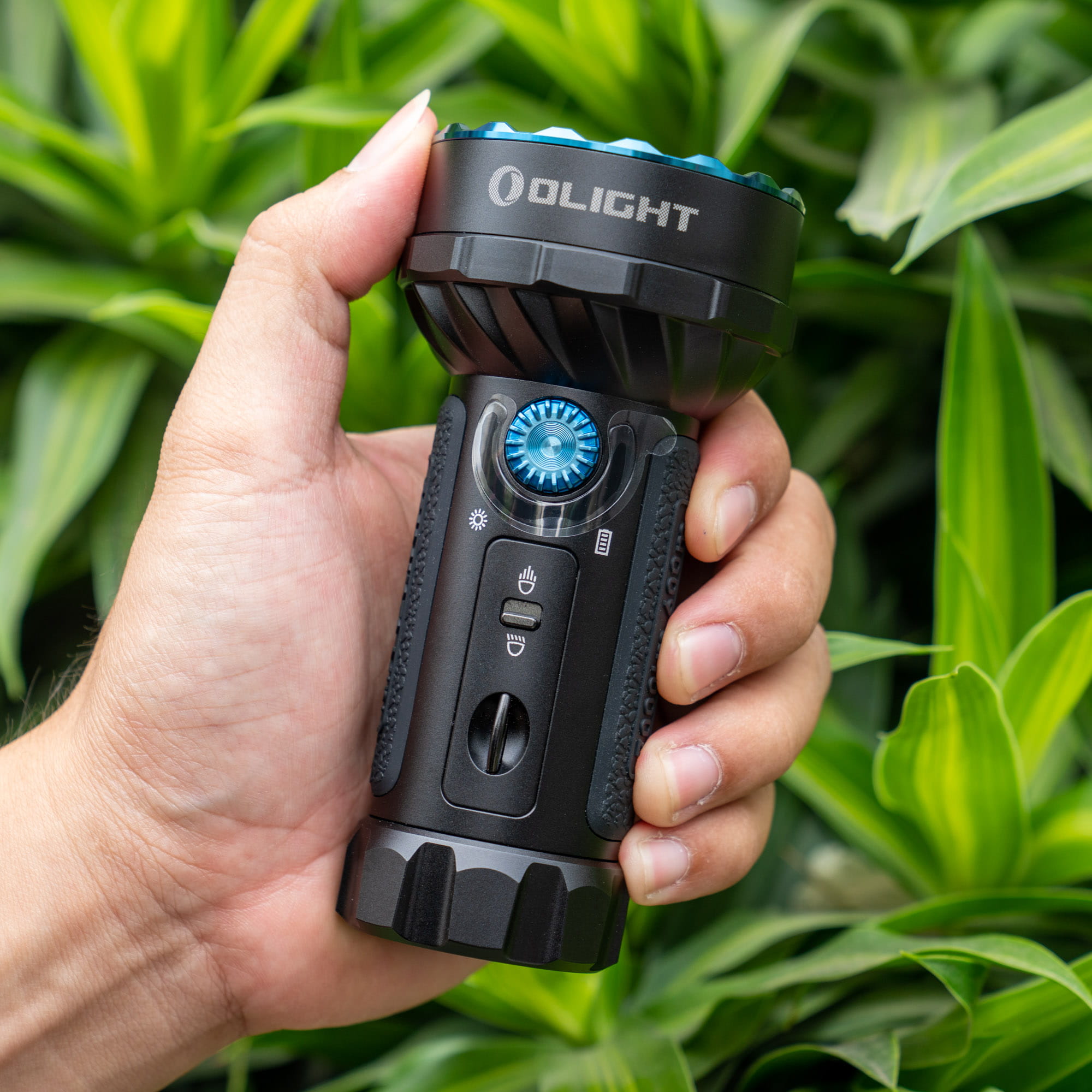 Den pin Olight Marauder Mini