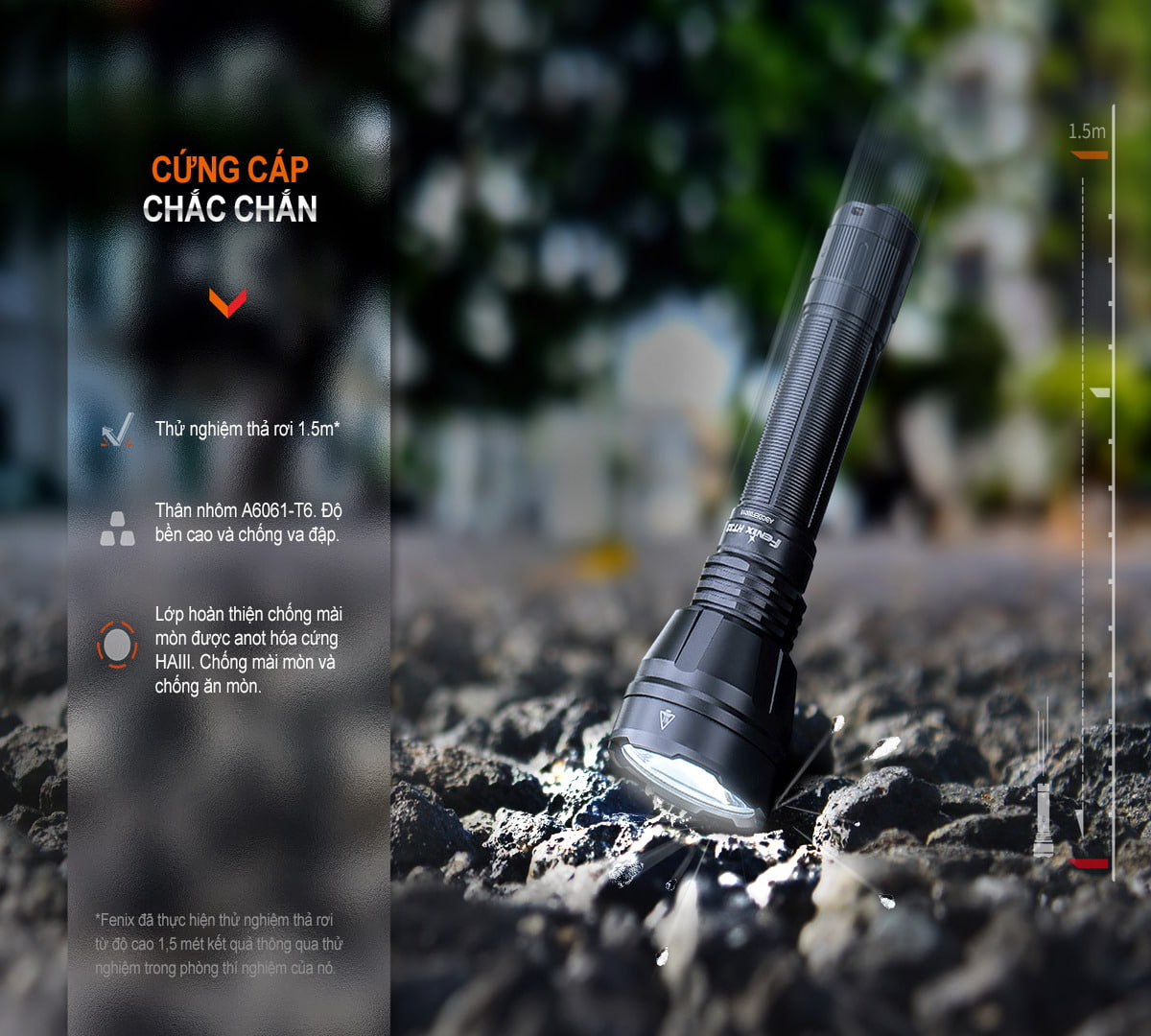 Đèn pin Fenix HT32R được gia công bởi hợp kim nhôm chắc chắn.