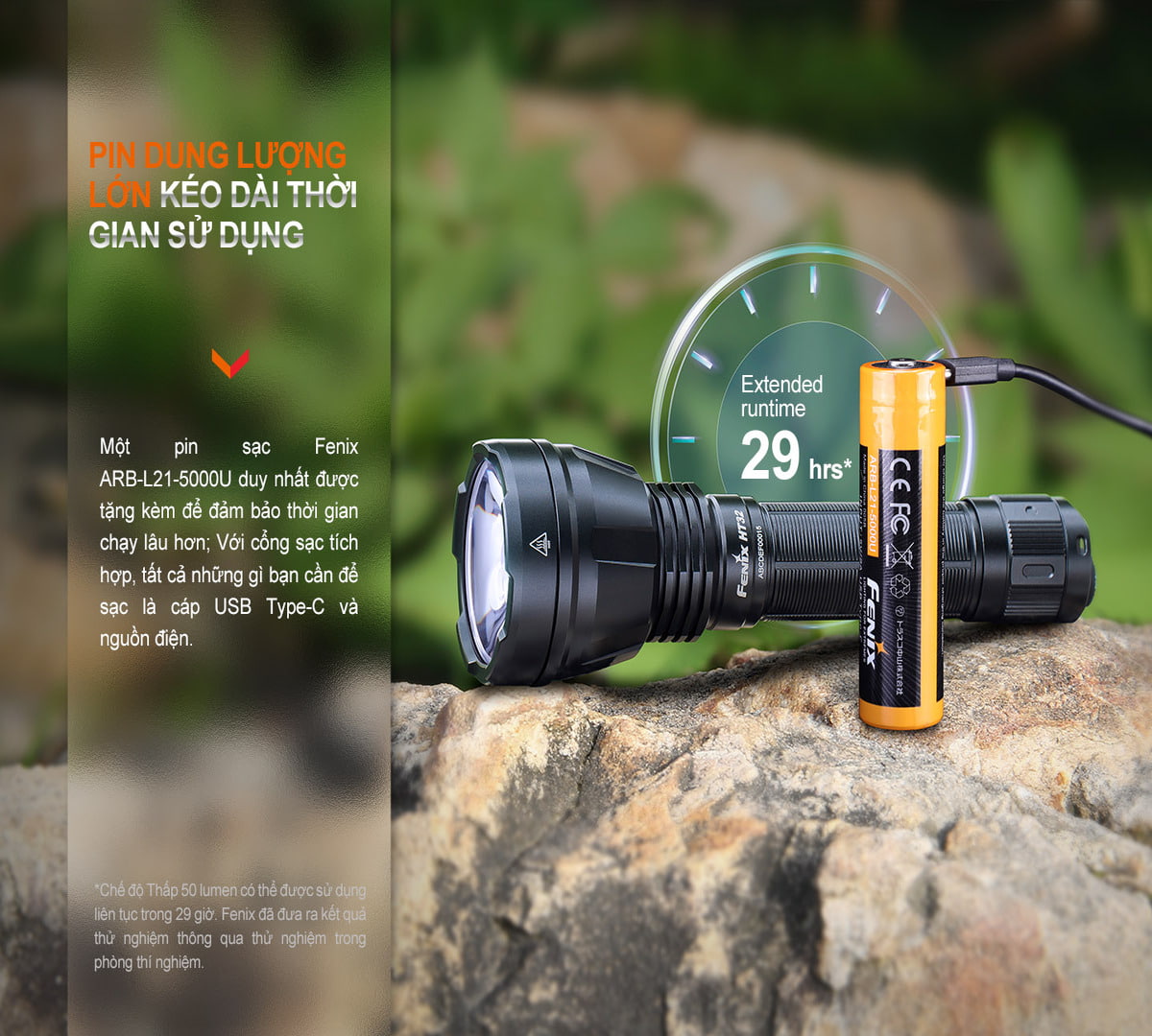 Đèn pin Fenix HT32R sử dụng pin 21700 cho thời lượng chiếu sáng dài.