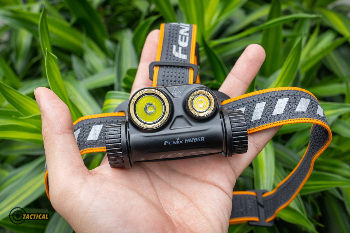 Đèn pin đội đầu Fenix HM65R