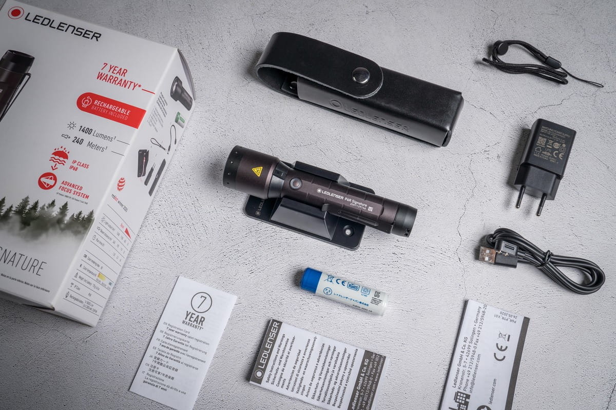 Đèn pin Ledlenser P6R Signature