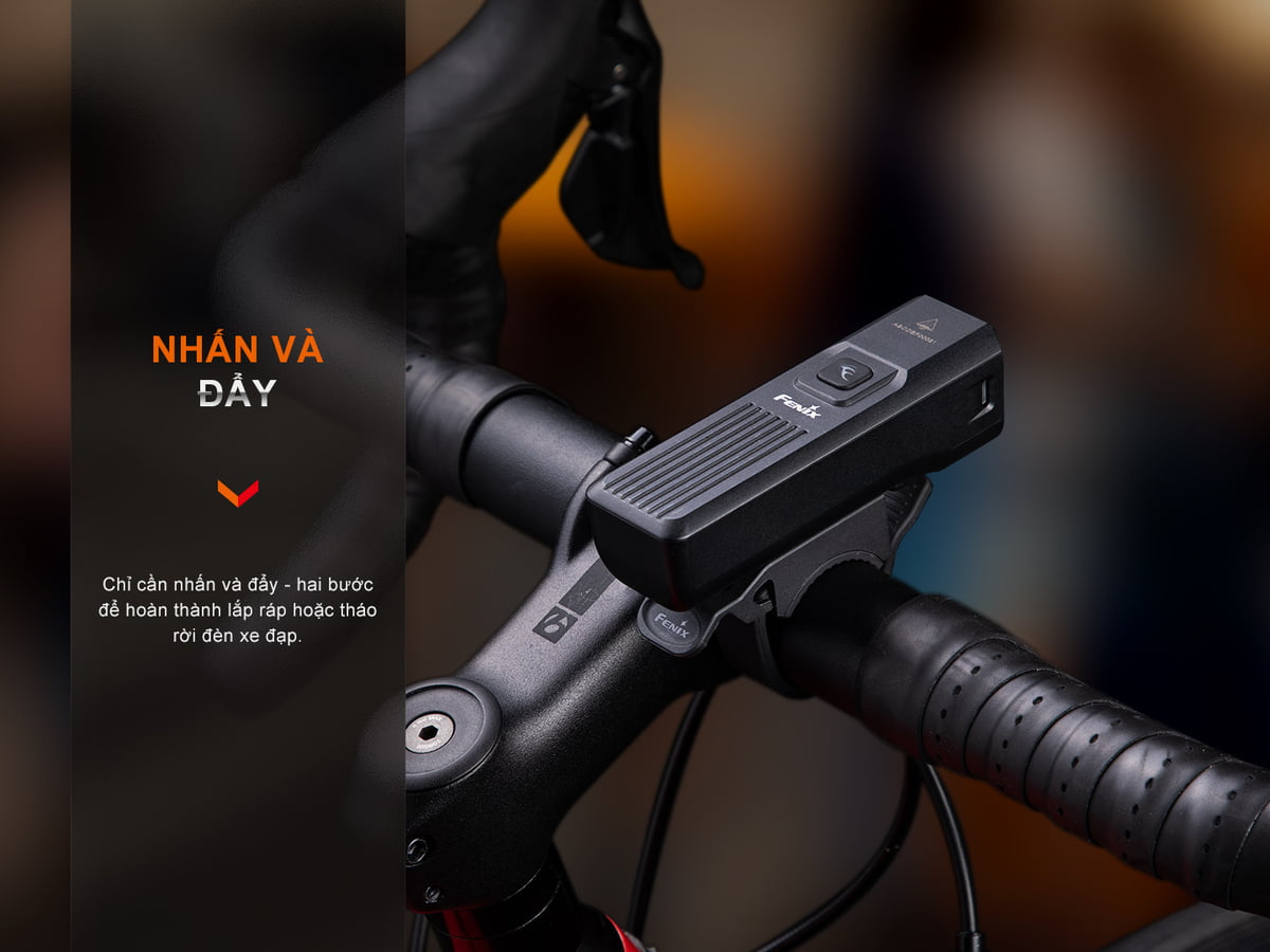 Đèn Pin Xe Đạp Fenix BC15R sử dụng đơn giản.