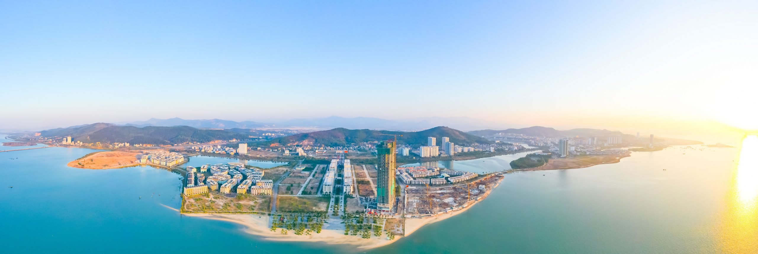 ALACARTE HẠ LONG